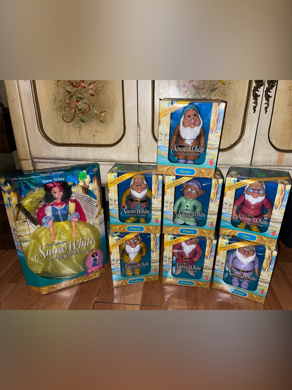 Vintage 1992 Mattel Disney Snow White & 7 Dwarfs